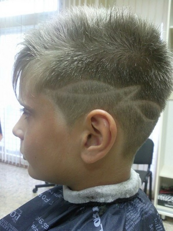 Выстриги для мальчиков на голове на светлых волосах фото