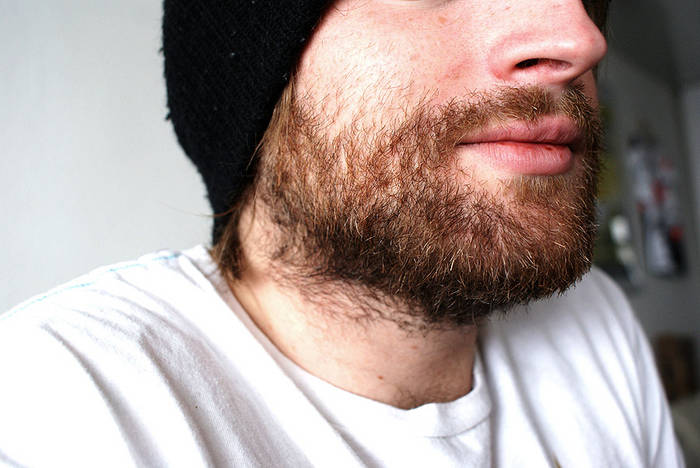 Как борода влияет на волосы
