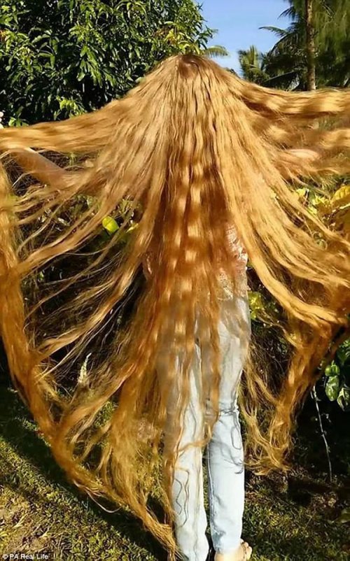 Топ-10: удивительные люди с самыми длинными волосами в мире