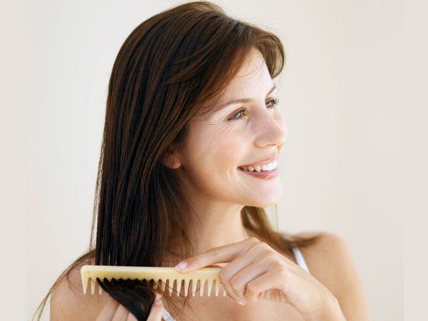 как правильно расчесывать волосы сухими или мокрыми
