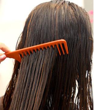 как правильно расчесывать мокрые волосы