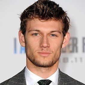 Alex Pettyfer grey bluue eyes