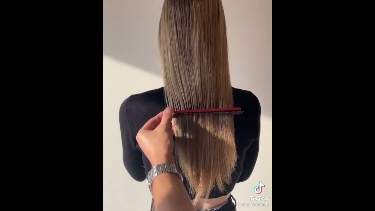 Как красиво подровнять волосы девочке