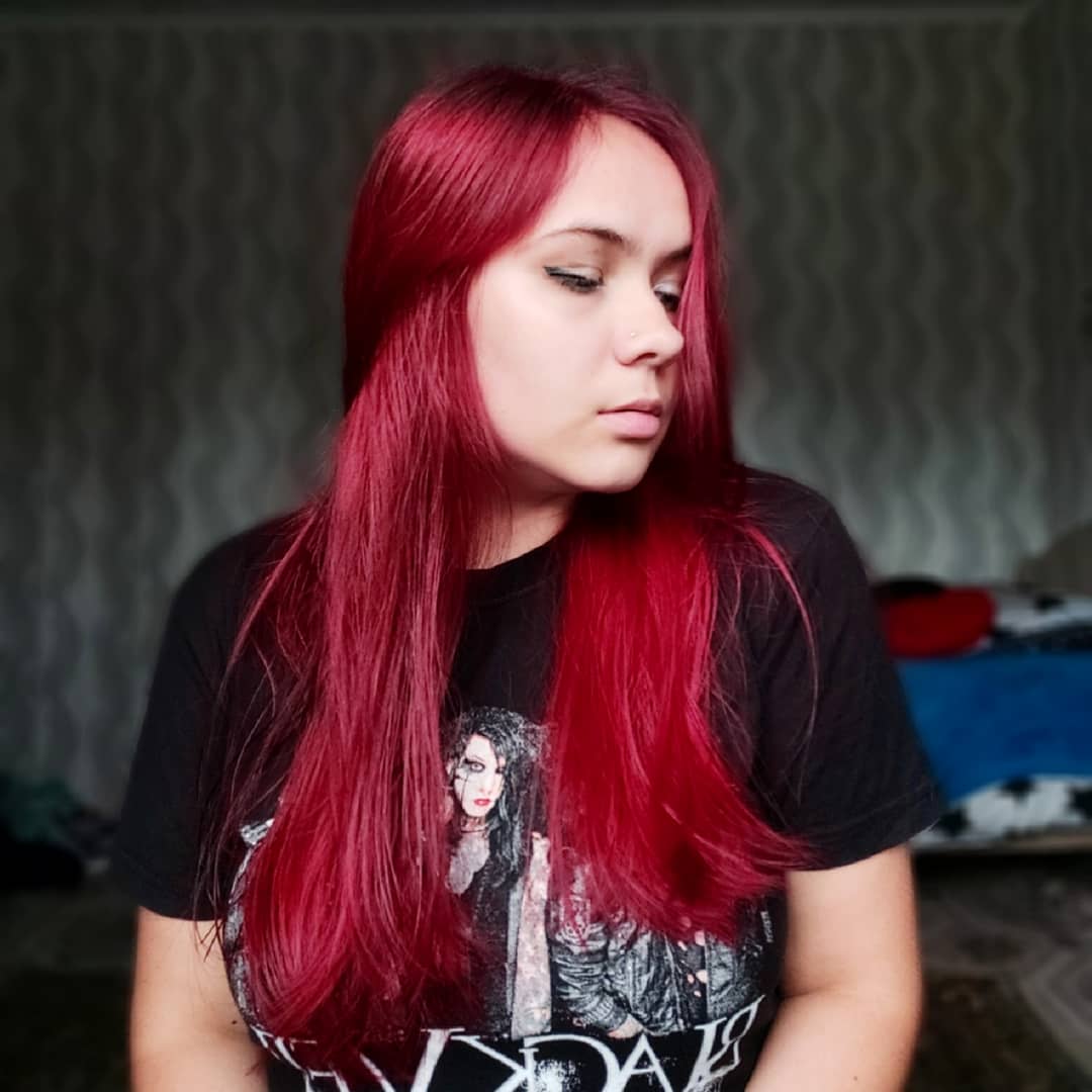 Красный янтарь тоника на волосах 5.35