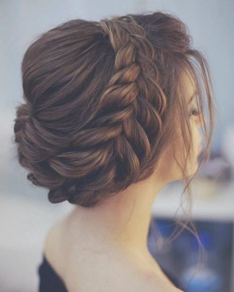Свадебные прически: плетение на длинные волосы
